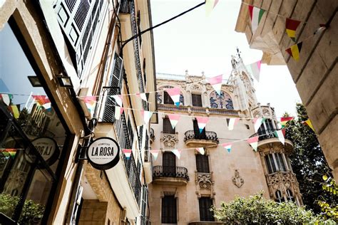 bares gay palma de mallorca|Guía Gay Mallorca